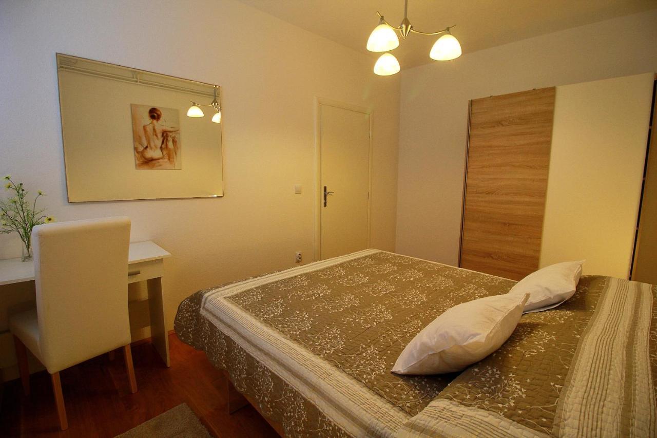 Apartmani Bozena Makarská Exteriér fotografie